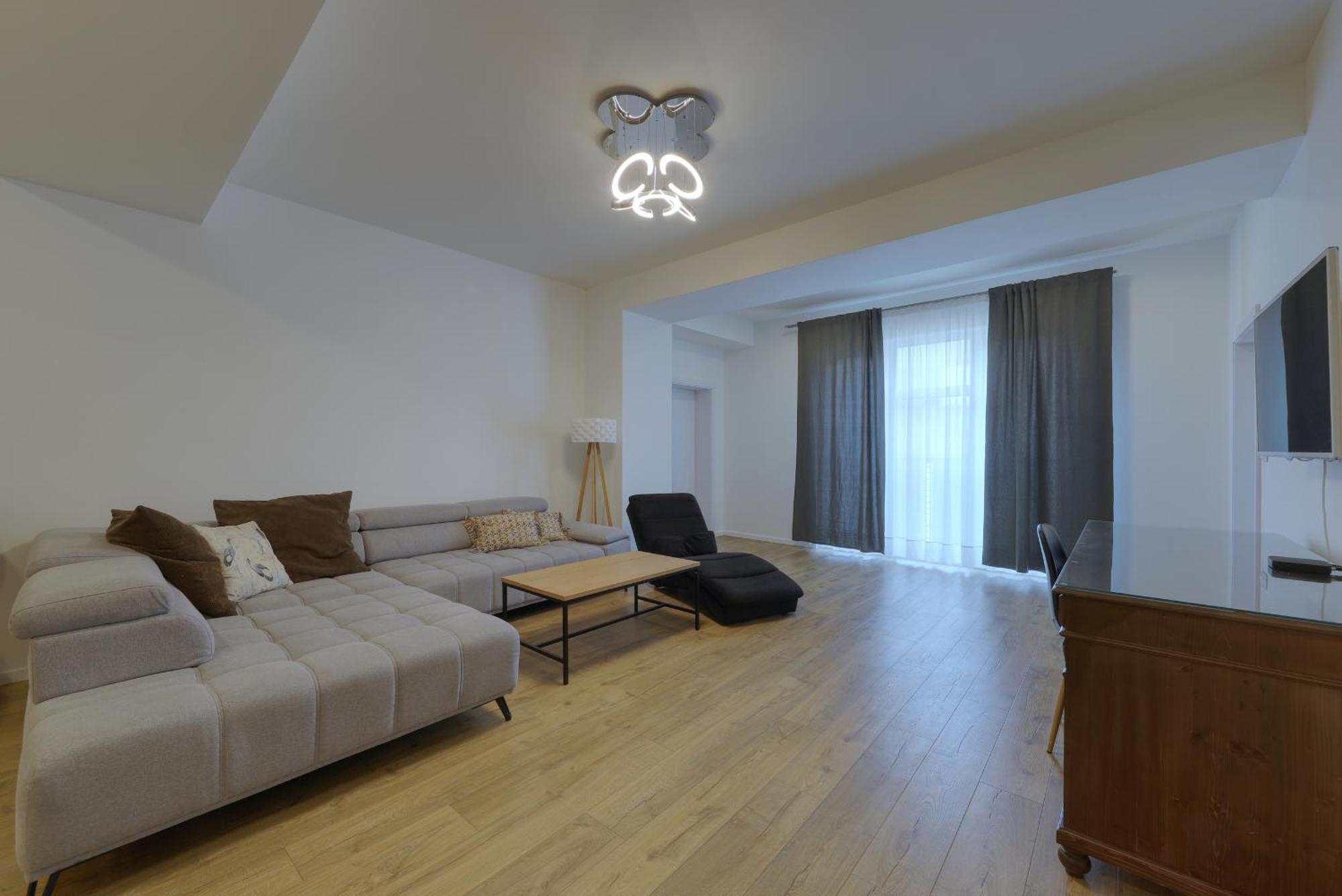 Shone Apartment Old Town 2 Bedroom Bratislava Buitenkant foto