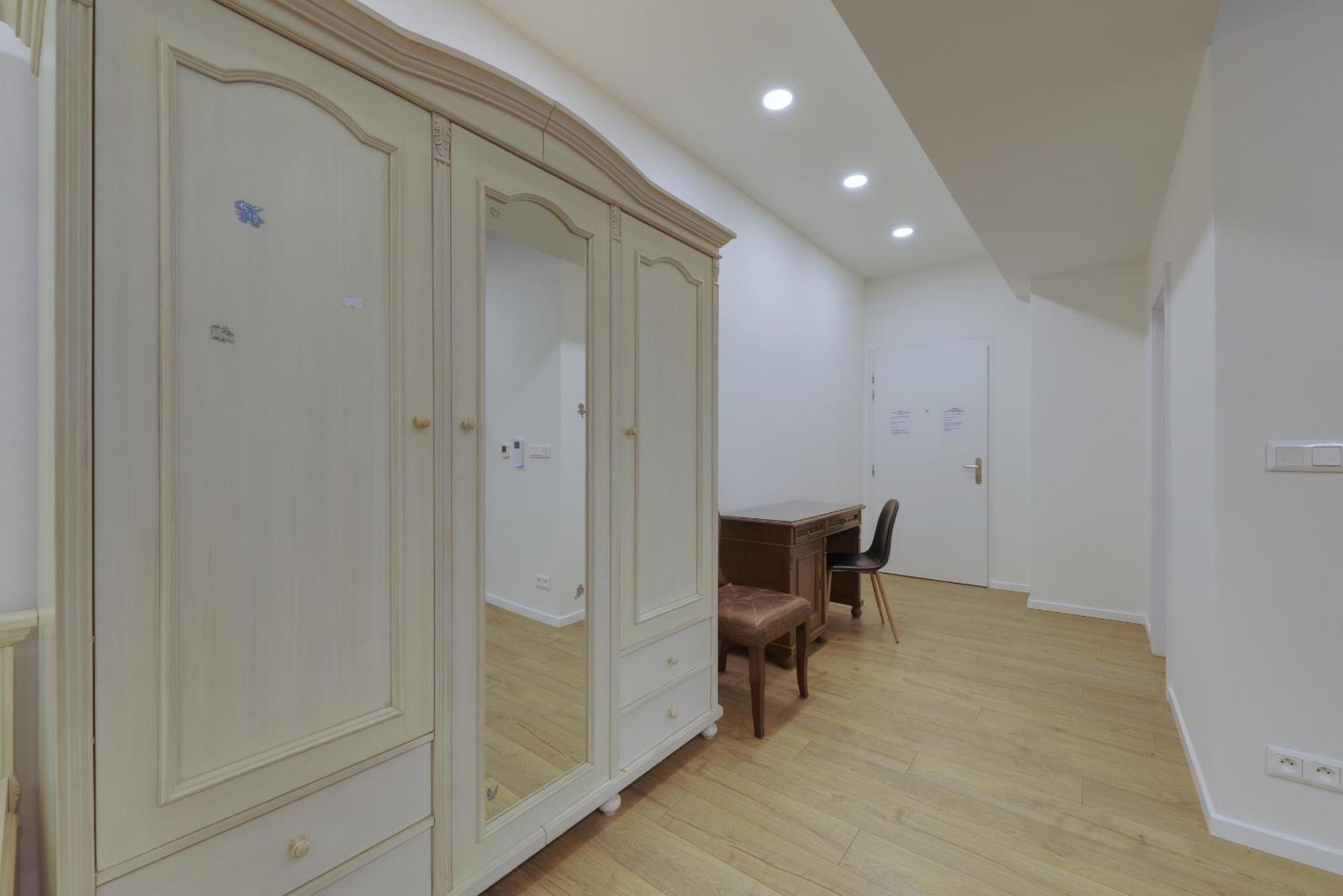 Shone Apartment Old Town 2 Bedroom Bratislava Buitenkant foto