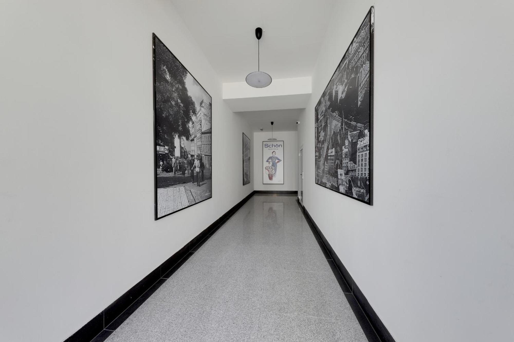 Shone Apartment Old Town 2 Bedroom Bratislava Buitenkant foto